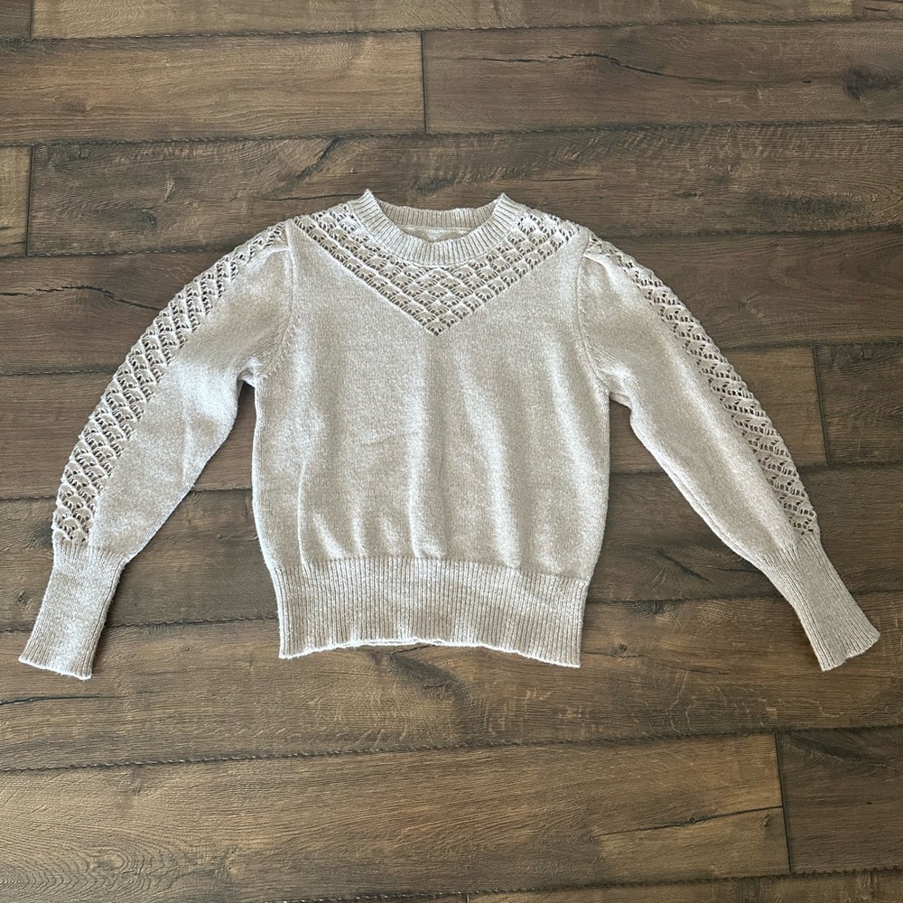 Tan crewneck sweater size small sage